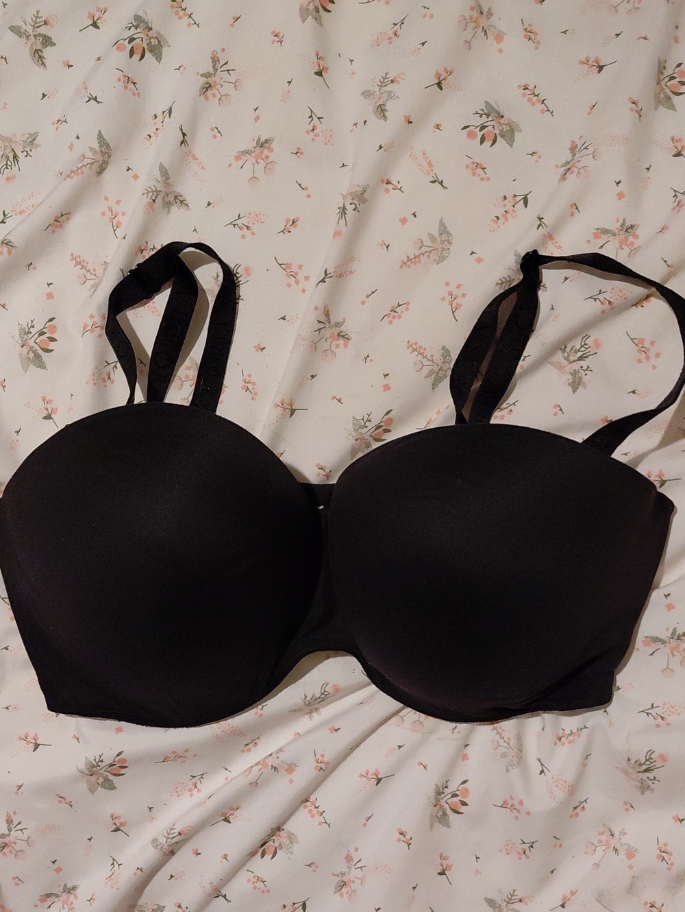 Victoria's Secret Black Convertible Strapless Push-Up Bra